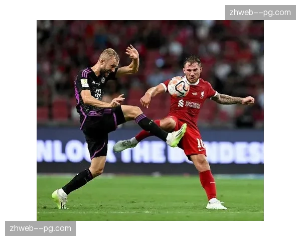 利物浦麦卡利斯特爆射打偏,中场远射尝试与进攻多样性 利物浦麦卡利斯特爆射打偏,中场远射尝试与进攻多样性